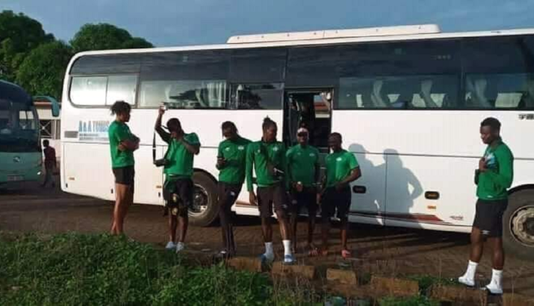 Les joueurs de l'équipe de la Sierra Leone seraient bloqués à la frontière guinéenne