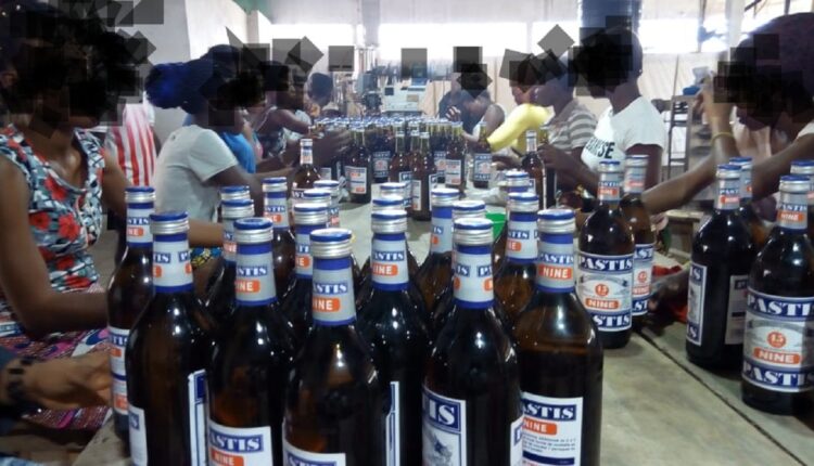 une fabrique de boissons frelatées