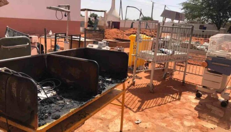 Sénégal , 11 bébés meurent calcinés dans un incendie à l'hôpital