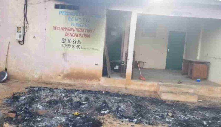 Attaque terroriste d'un commissariat 1