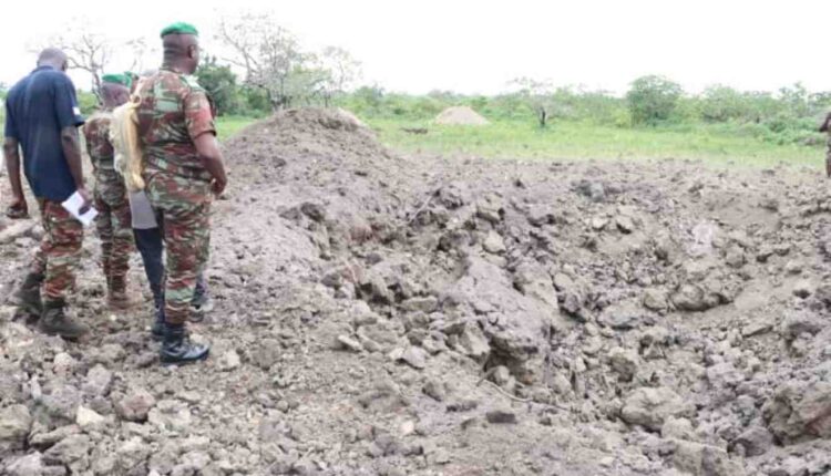 Bénin Des armes et munitions obsolètes détruites dans une base militaire