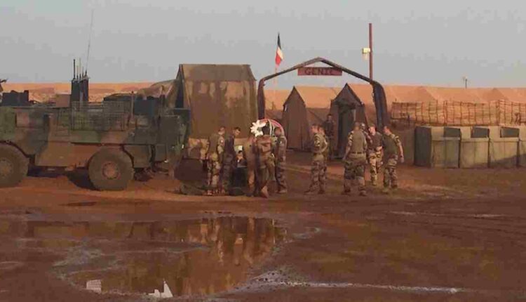 camions de la force française Barkhane