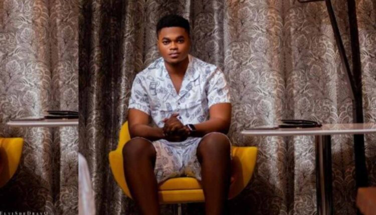 menacé de mort, le jeune milliardaire David Finisher tué à coups de poignards