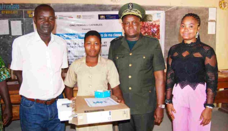 Nadia Okoumassoun dompte le moral des filles du CEG 1 Dassa