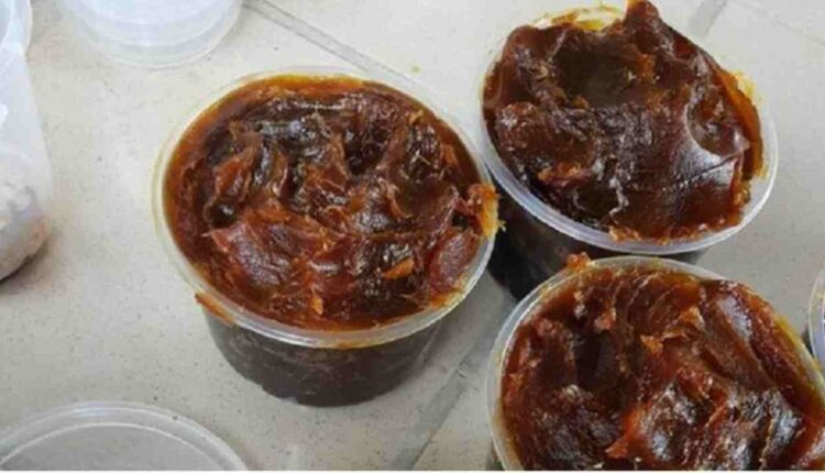 Un marabout vendeur de savon de chance