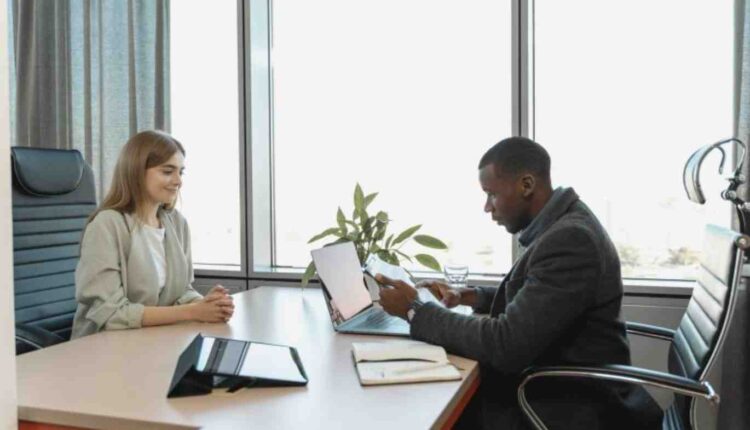 entretien d'embauche @place à l'emploi