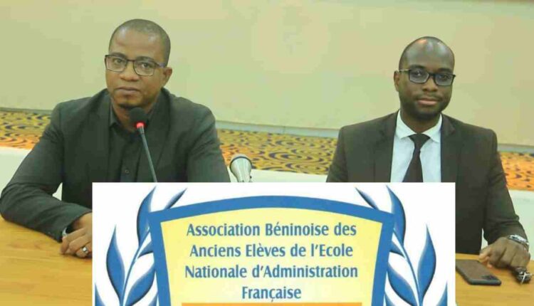 Ben Armel Assogba et Errol Toni de L'Association Béninoise des Anciens Élèves de l'École Nationale d'Administration de France (ABAE-ENA)