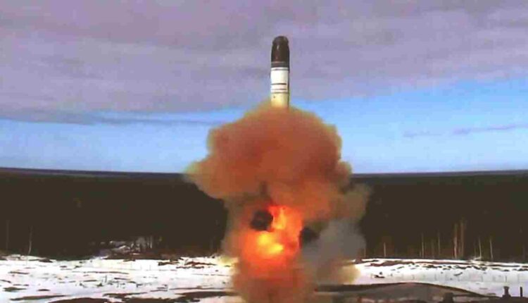 Une attaque russe de missiles a fait au moins 34 morts à Soumy, dans le nord-est de l'Ukraine.